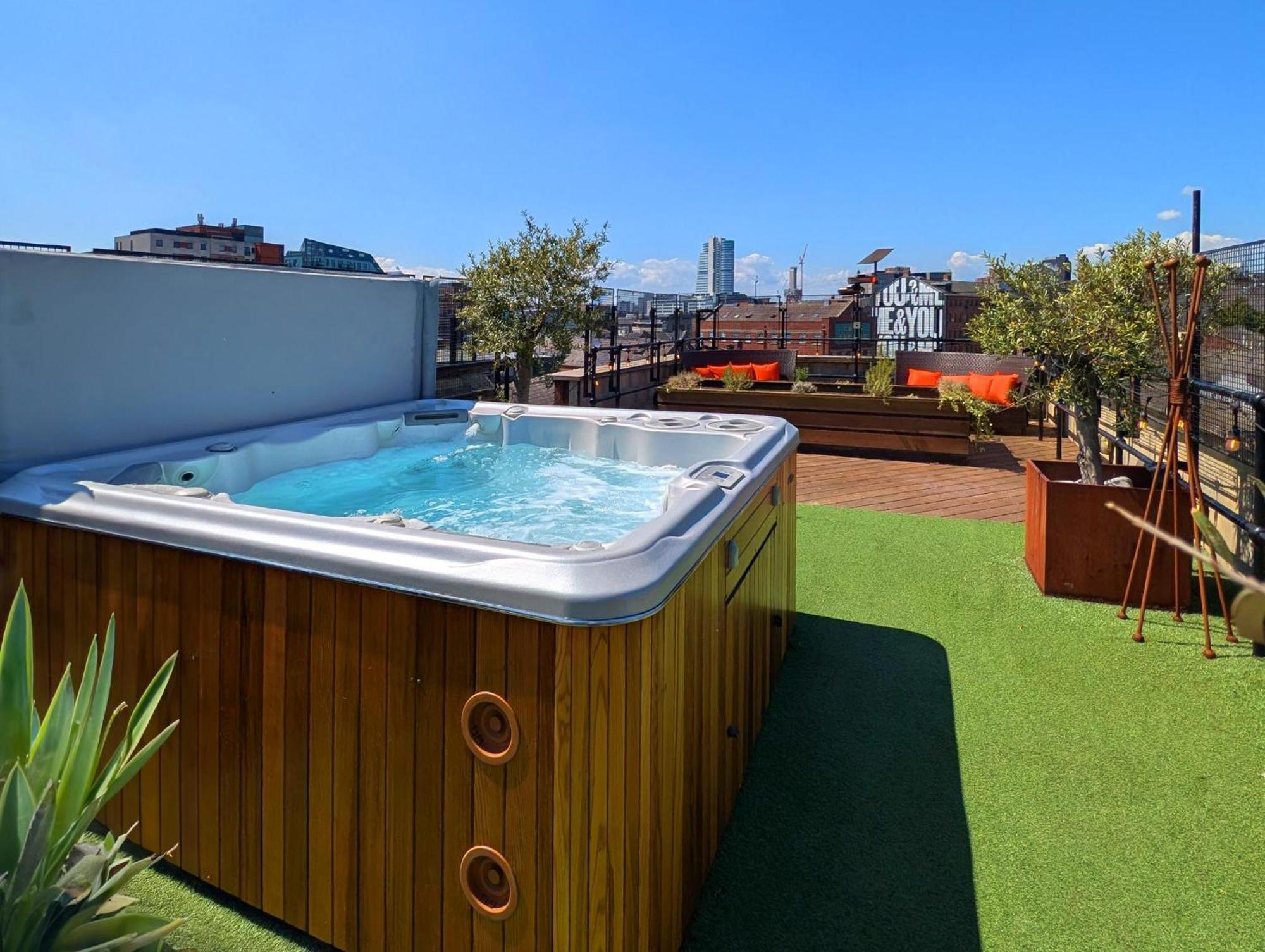 The Bells - Luxury Serviced Apartments 利兹 外观 照片