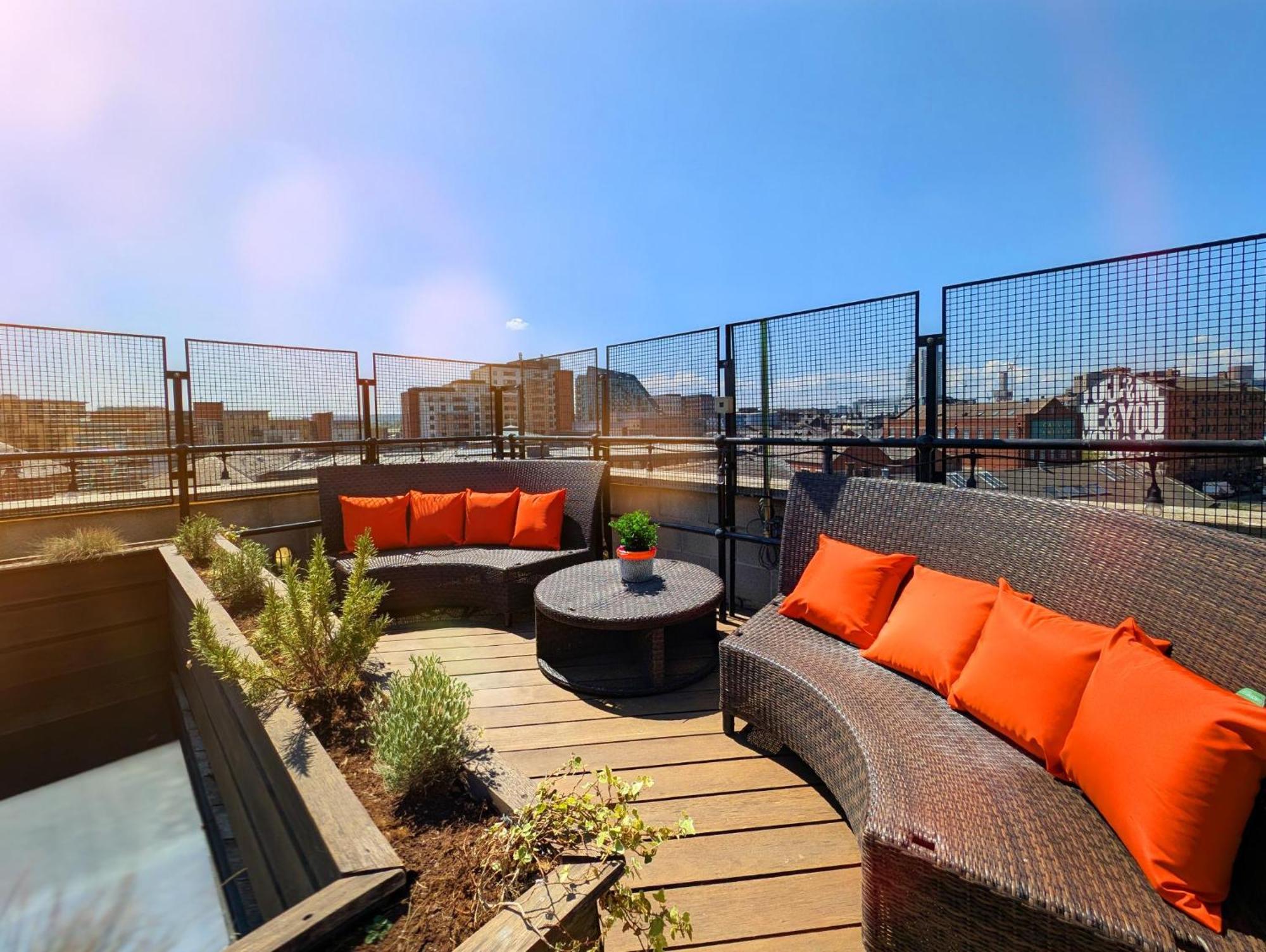 The Bells - Luxury Serviced Apartments 利兹 外观 照片